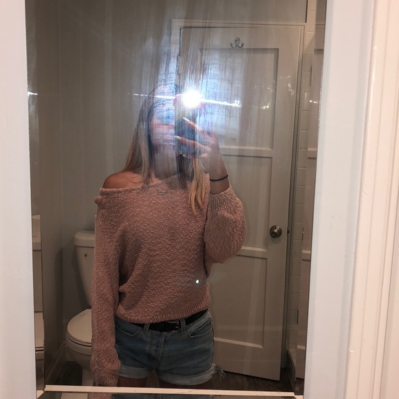 PacSun Tops - Pacsun long sleeve 💗